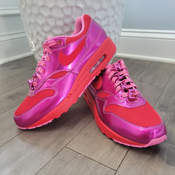 Nike Air Max Premium Valentine's Day Pack Playful Pink HV2301-600